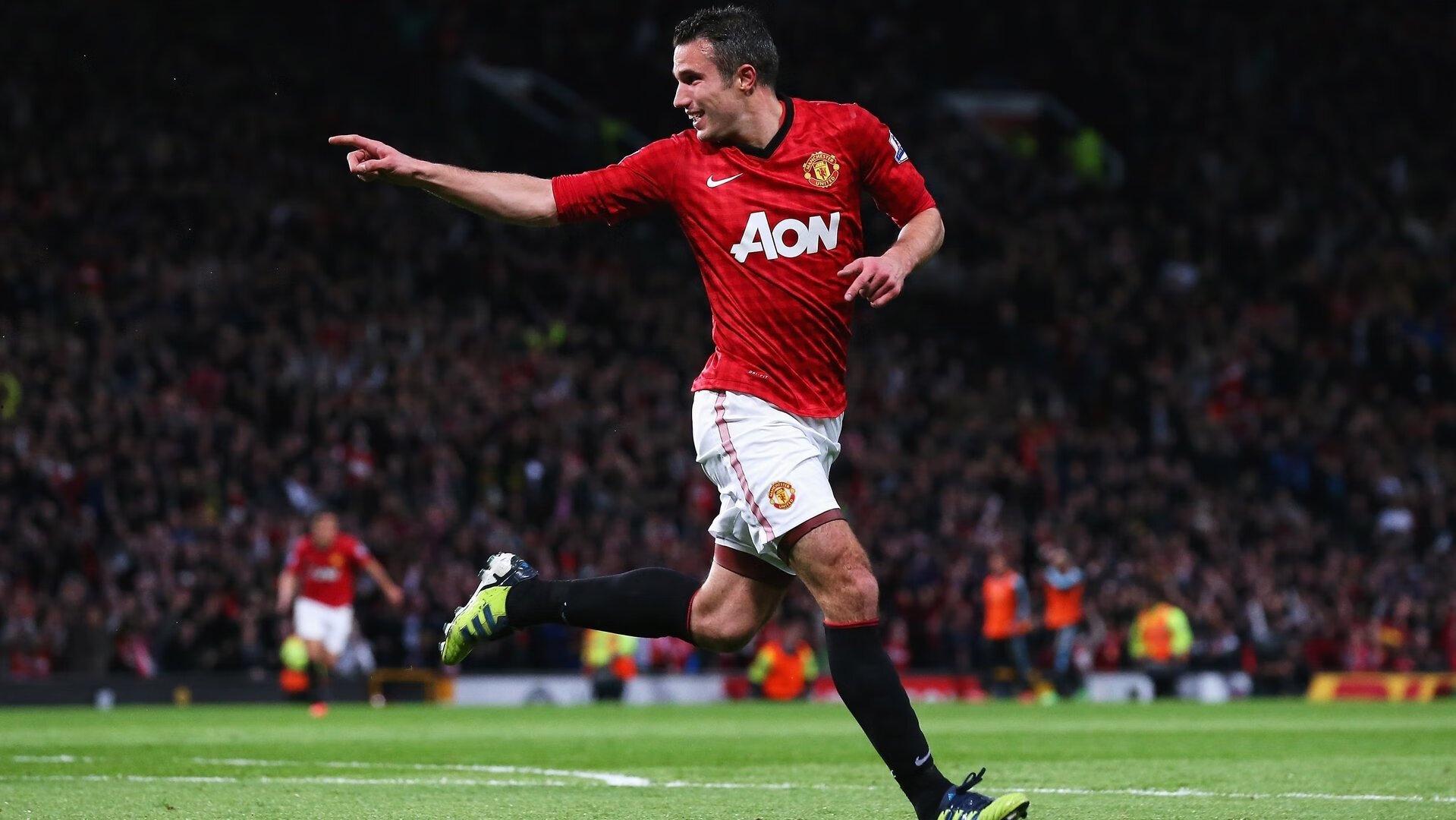 桑乔惊艳破门当选曼联8月最佳进球，球迷盛赞其灵性一击点燃老特拉福德